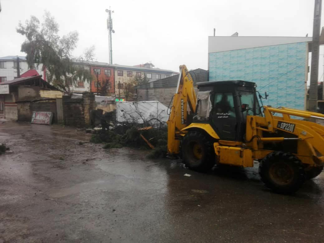 تجهیز ستاد مدیریت بحران شهرداری لشت نشا | هرس ۸۰ درصد درختان پرخطر تجهیز ستاد مدیریت بحران شهرداری لشت نشا | هرس ۸۰ درصد درختان پرخطر