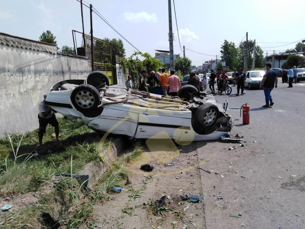 واژگونی خودرو در لشت نشا سه مصدوم برجای گذاشت+ تصاویر واژگونی خودرو در لشت نشا سه مصدوم برجای گذاشت+ تصاویر