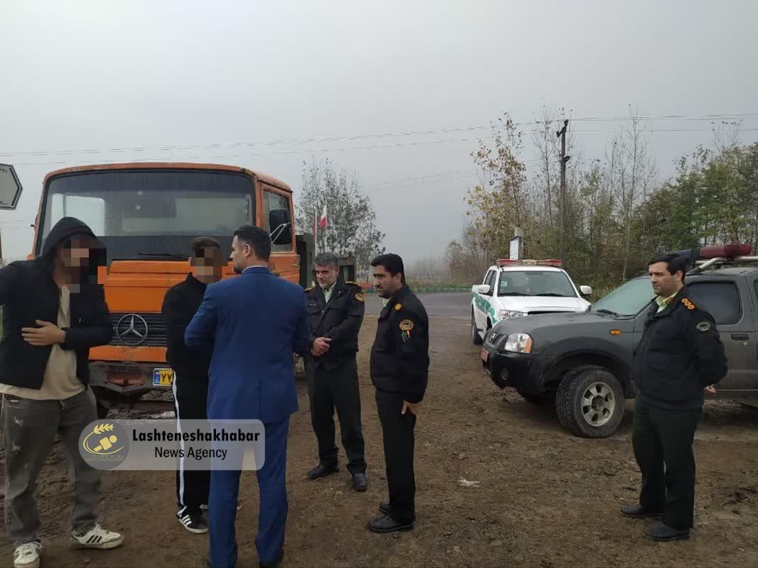 کشف و توقیف ۴۰ تن دپوی ماسه رودخانه‌ای در لشت نشا