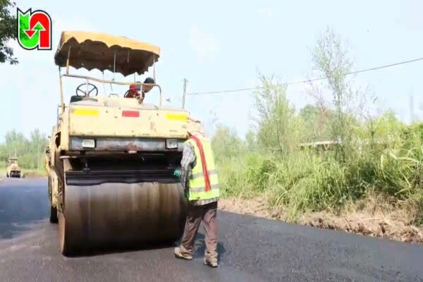 عملیات اجرایی پروژه آسفالت محور کوچصفهان (رودبارکی)-لشت نشا