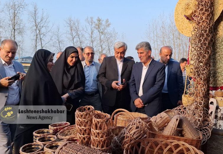 گزارش تصویری جشنواره کشاورزی «شکرانه برداشت برنج و بادام‌زمینی» در لیچاه